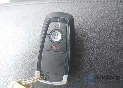 2019 Ford Explorer Xlt z USA, uszkodzony, nr VIN 1FM5K8DH7KGA82765